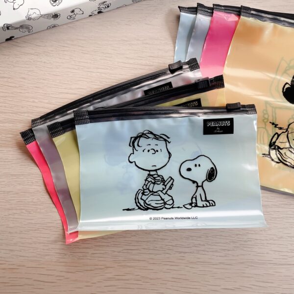 SNOOPY 史努比夾鏈袋套組（共八入）