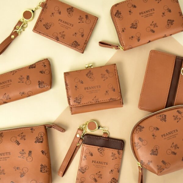 Snoopy 史努比皮革拉鍊小包