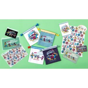 2024 Disney 東京迪士尼 米奇與好朋友 文件夾明信片貼紙套組