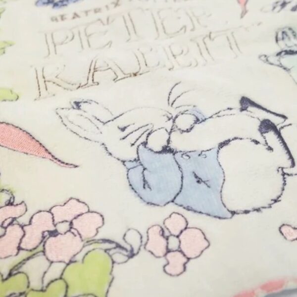 日本 Peter Rabbit 彼得兔刺繡小方巾