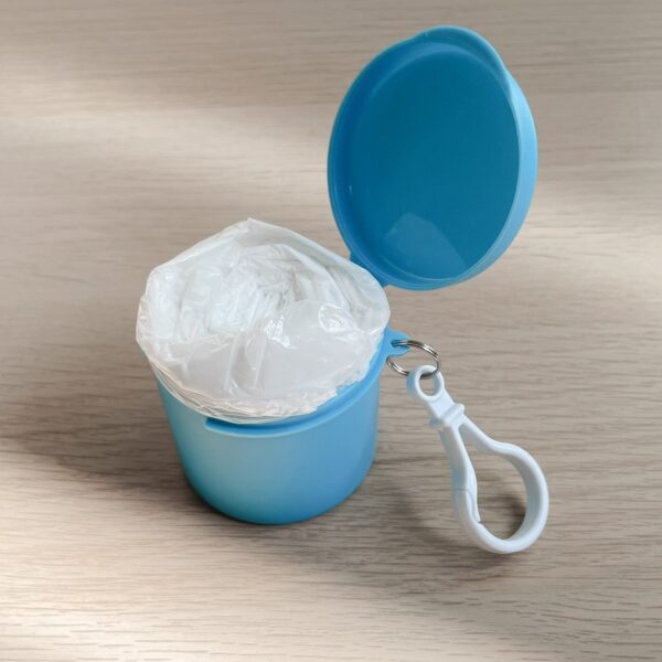 可收納輕便雨衣掛飾（共三色）