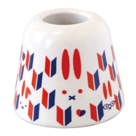 tw-11134207-7r991-luehon9vlhx52b 日本 Komon+Plus 陶瓷牙刷架(共兩款)